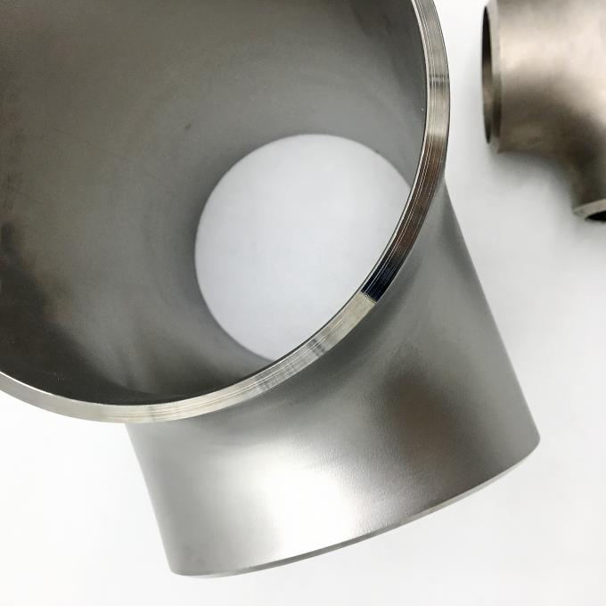 Ansi B16.9 파이프 이음쇠 동등한 티 맞대기 용접 SMLS TEE 1/4 인치 ~ 40 인치 Rollingsand 1