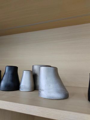 Butt Weld Fitting Stainless Steel Concentric /Eccentric reducer 4'' SCH40s ASTM A403/A403M WP316H ASME B16.9 Pipepipe fi