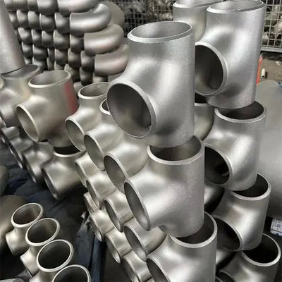 ASME B16.9 스테인레스 스틸 이퀄 티 304/316L 이음매 없는 맞대기 용접 파이프 피팅 1/2-24 인치