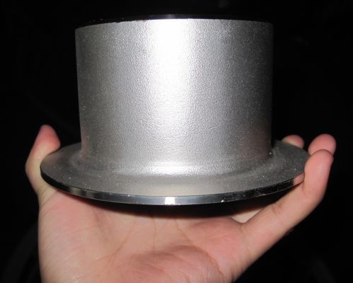 Polished Stainless Steel Stub Ends with NDT Testing and Various Standards ISO Certified